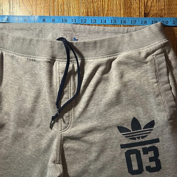 Adidas Originals Sweatpants 2XL – Grey, Trefoil Logo, “03” Graphic, Joggers - Picture 4 of 7